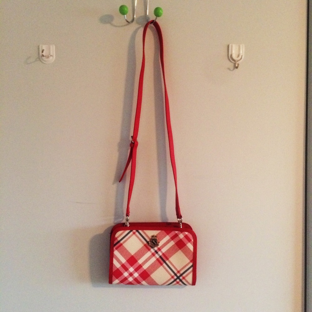 E•land crossbody bag